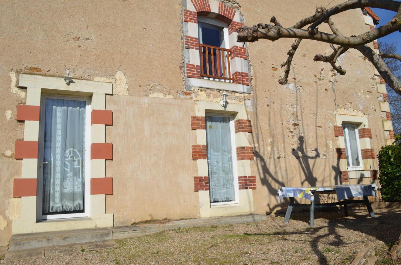Logis De Chezelles Panzió Sidiailles Kültér fotó