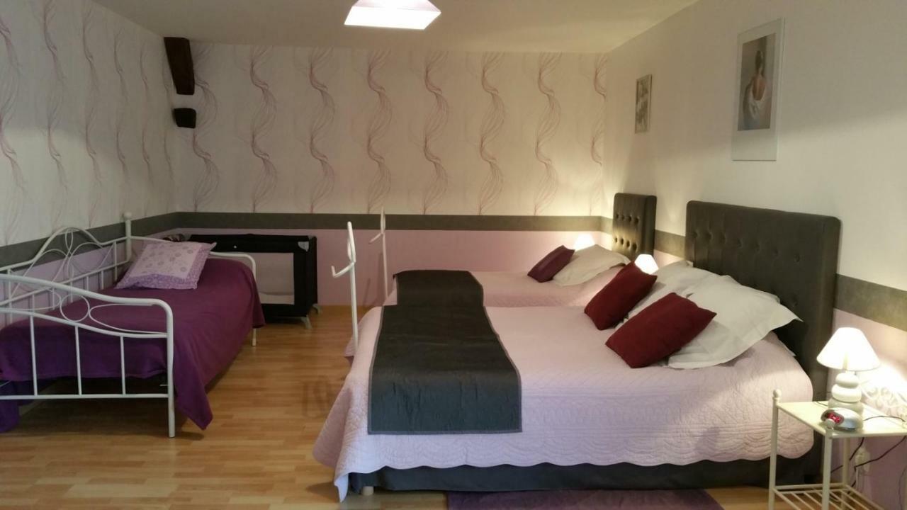 Logis De Chezelles Panzió Sidiailles Kültér fotó