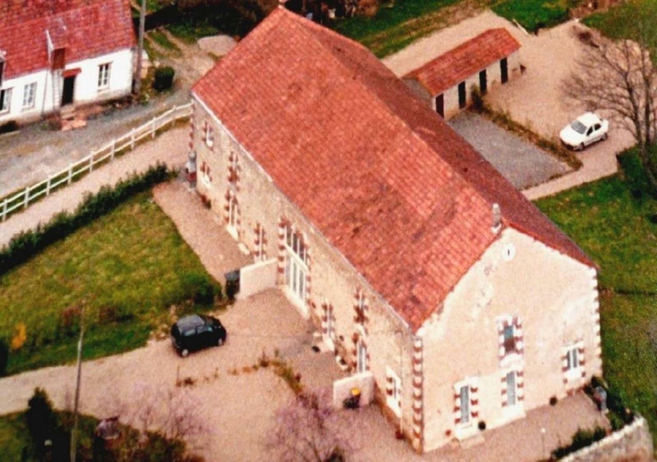 Logis De Chezelles Panzió Sidiailles Kültér fotó